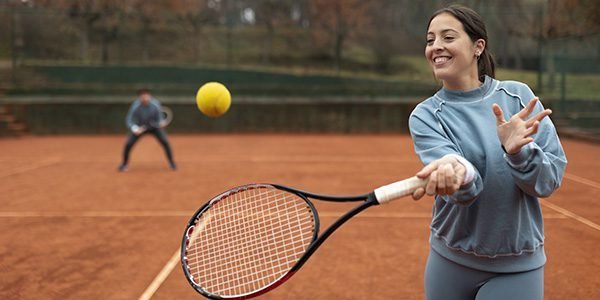 tenista mujer 600x300